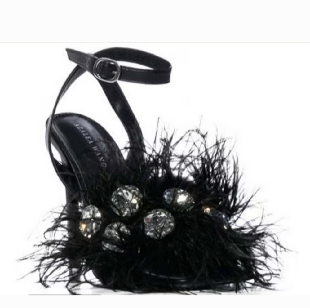 Azalea wang feathered heel